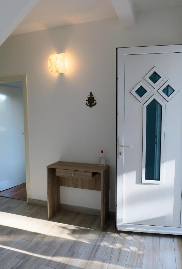 Appartement Elda à Pula Extérieur photo