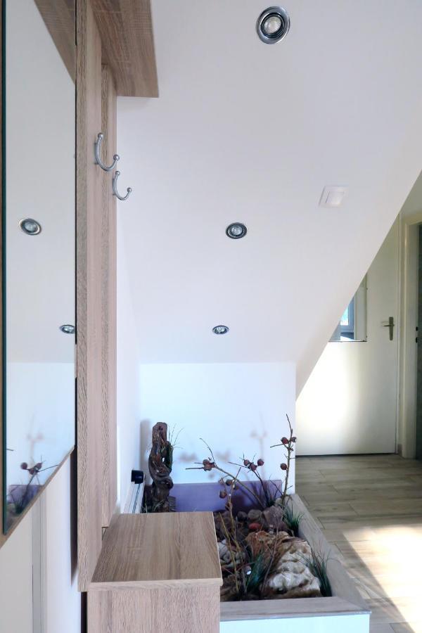 Appartement Elda à Pula Extérieur photo